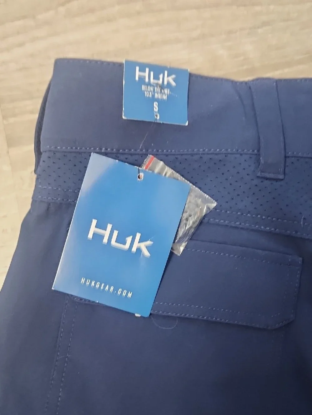Huk Men's Navy Performance Fishing Shorts Size Small 10.5